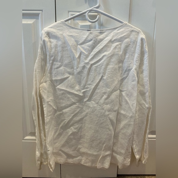 Tommy Bahama women’s 💯 linen blouse size small NWT - Picture 2 of 2